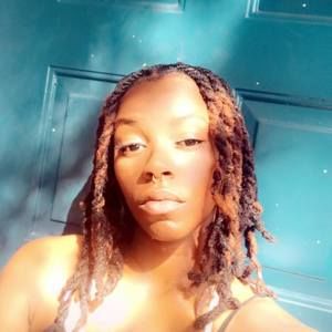 Meet your Posher, Tiera